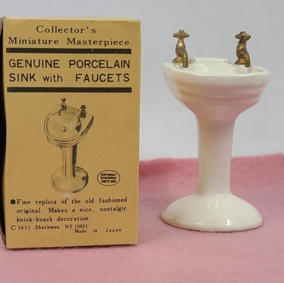 Shackman Other - Vintage Shackman Miniature Dollhouse Porcelain Pedastol Sink Original Box